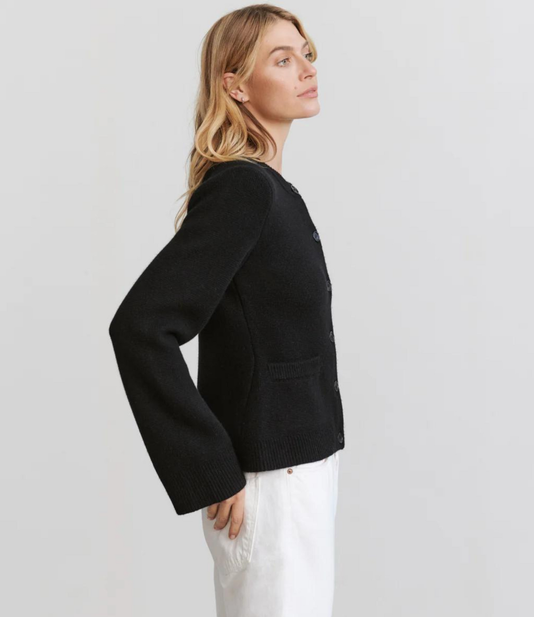 Nina Comfort Cardigan - Tidløs og raffineret